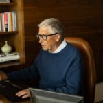 Gates Foundation Pledges  Billion to Combat A.I. Inequality