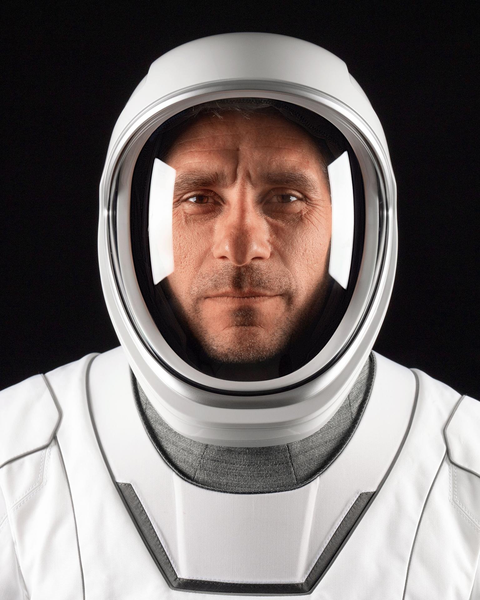 NASA astronaut Luke Delaney, pilot of NASA’s SpaceX Crew-13 mission to the International Space Station, poses for a portrait in his pressure suit at SpaceX headquarters in Hawthorne, California.