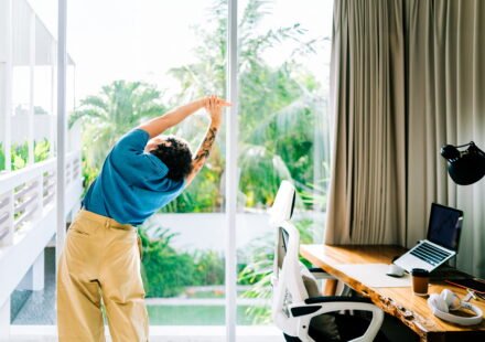 5 simple ways to relieve the aches and pains of sitting at a desk all day