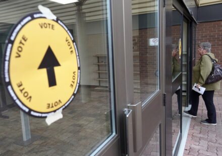 Alberta voters reject a move toward independence in referendum backing Canadian unity
