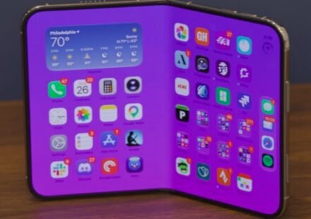Apple iPhone Duo review: Two screens, two experiences, two thousand dollars