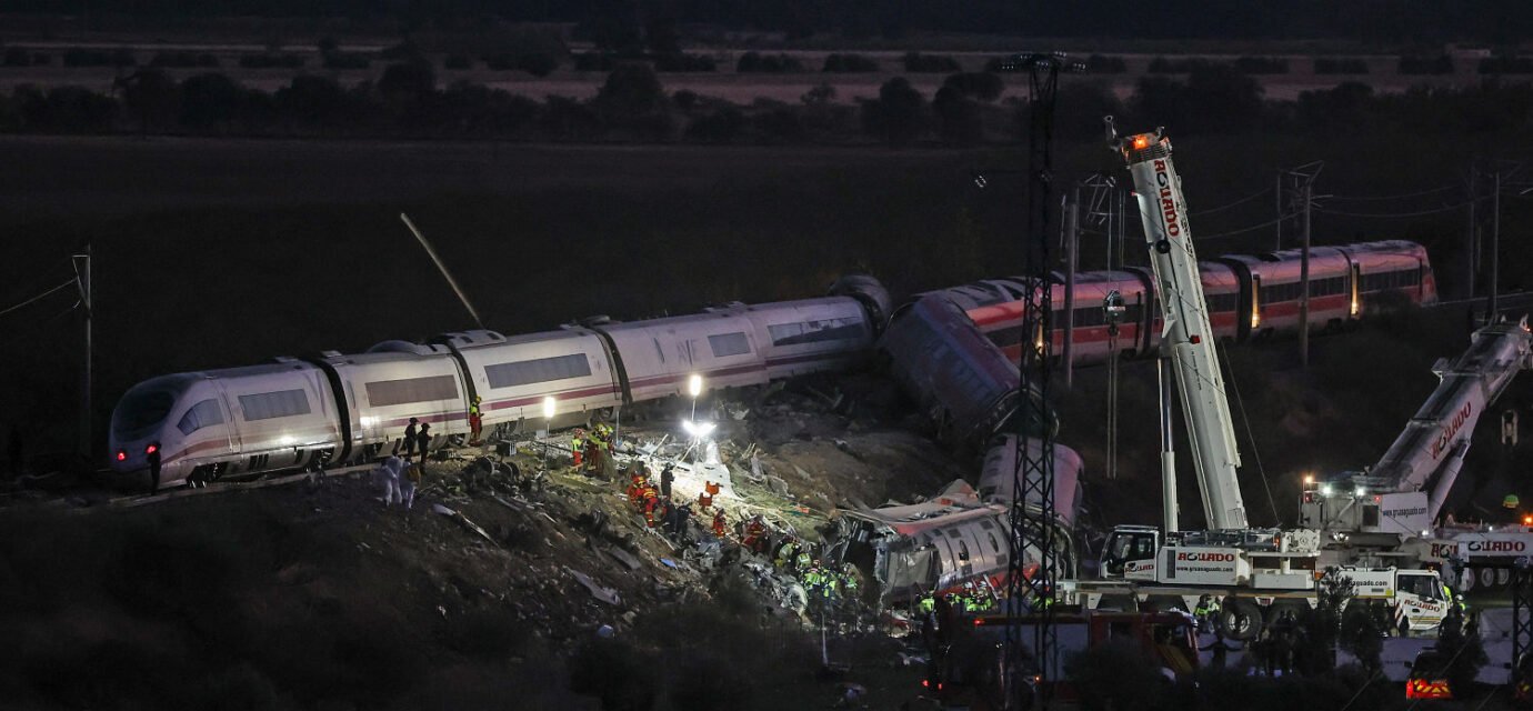 Audio recordings reveal decisions made moments before deadly train crash in Spain