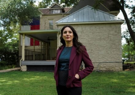 Gina Hinojosa’s Populism for Democrats