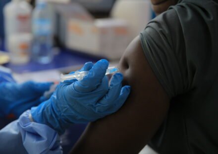 Nigeria confirms an Ebola case in Abuja as a woman arriving from Uganda tests positive