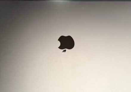 Touchscreen MacBook Pro hands-on: OLED looks great on a Mac